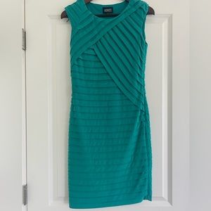 Adriana Papell women’s dress green/teal size 4